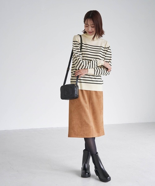 ROPE' PICNIC（ロペピクニック）の「アンチピリング天竺タートルネックプルオーバー（ニット/セーター・レディース・ブラック/ベージュ/オフホワイト/オレンジ/グリーン/ホワイト系その他5/ブルー系その他4・38）」の15枚目の写真