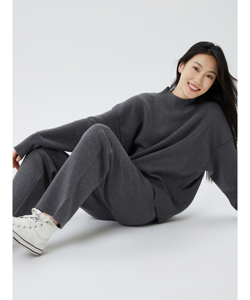 GAP（ギャップ）の「ワイドストレート ニットパンツ (セットアップ対応)（その他パンツ・レディース・グレー/その他/ネイビー/ブラウン・XL/XXS/S/M/XS/L）」の14枚目の写真