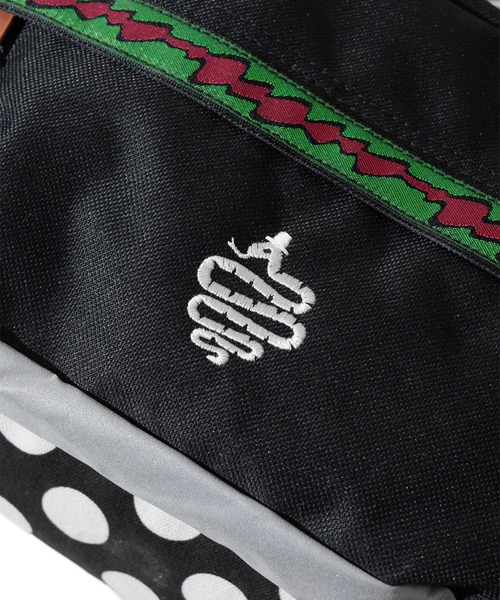 ALDIES（アールディーズ）の「Reflection Waist Bag / リフレクションウエストバッグ（ボディバッグ/ウエストポーチ・メンズ・ブラック/マルチ・FREE）」の11枚目の写真