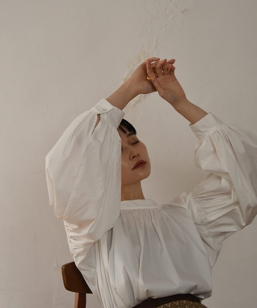 シャツ+ブラウス(長袖+七分) i_am gather volume blouse I_am（アイアム）の「gather volume blouse（シャツ/ブラウス）」 - WEAR