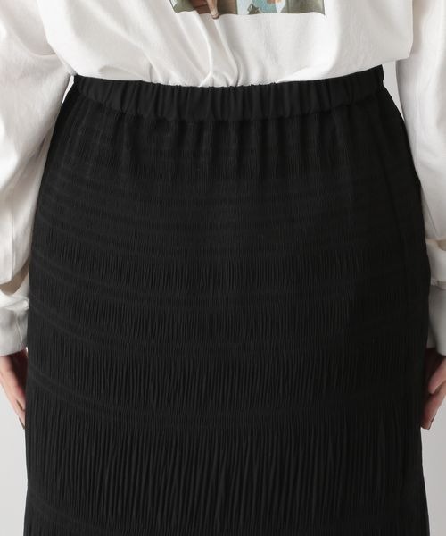 LOWRYS FARM（ローリーズファーム）の「シャーリングＩラインスカート　169157（スカート・レディース・アイボリー/ブラック/ブルー・FREE）」の15枚目の写真