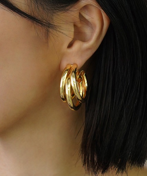 IAMUSE（アイアミューズ）の「金属アレルギー対応　トリニティフープピアス S0781【IAMUSE】（ピアス（両耳用）・レディース・シルバー/ゴールド・FREE）」の17枚目の写真