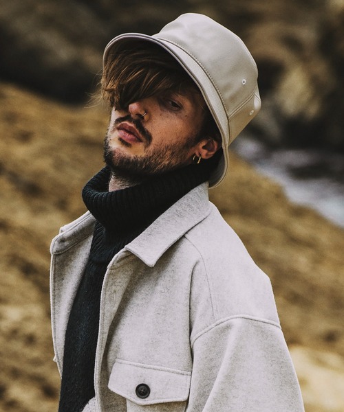 NO ID.（ノーアイディ）の「【NO ID.】Synthetic Leather Bucket Hat / シンセティック レザー バケット ハット（ハット・メンズ・アイボリー/ブラック・ONE SIZE）」の20枚目の写真