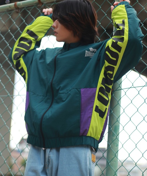 LONSDALE（ロンズデール）の「LONSDALE ライン切替ナイロンジャケット（ナイロンジャケット・メンズ・パープル/ブラック/グリーン・M/L/LL）」の14枚目の写真