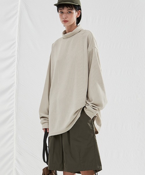 Ressaca(レサーカ)の「オーバーサイズ ワッフル タートルネック長袖カットソー(Tシャツ/カットソー・メンズ・ベージュ/ブラック/グレー・M/L/XL)」の19枚目の写真