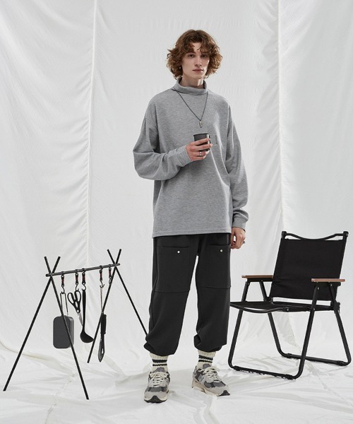 Ressaca(レサーカ)の「オーバーサイズ ワッフル タートルネック長袖カットソー(Tシャツ/カットソー・メンズ・ベージュ/ブラック/グレー・M/L/XL)」の22枚目の写真