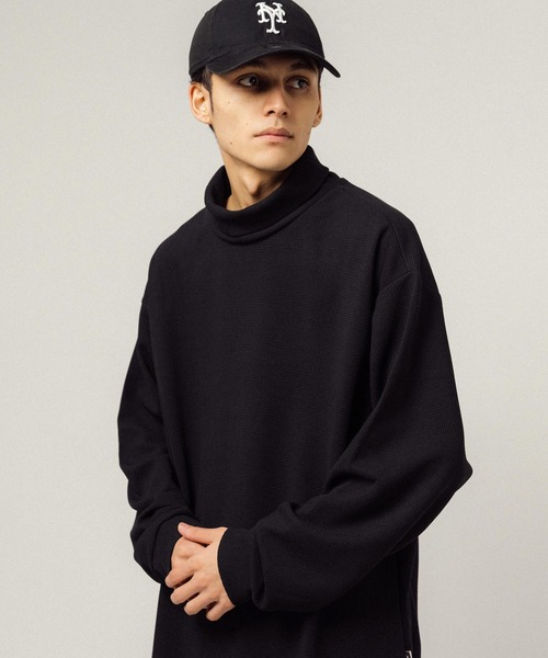 Ressaca(レサーカ)の「オーバーサイズ ワッフル タートルネック長袖カットソー(Tシャツ/カットソー・メンズ・ベージュ/ブラック/グレー・M/L/XL)」の10枚目の写真