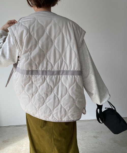 210nouve（トゥージュヌーブ）の「2WAYキルティングノーカラージャケット（ノーカラージャケット・レディース・ライトカーキ/アイボリー/ブラック・FREE）」の19枚目の写真