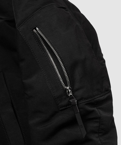 11 by Boris Bidjan Saberi ( ボリスビジャンサベリ)の「J3 F1323(その他アウター・メンズ・ブラック・M/L)」の5枚目の写真