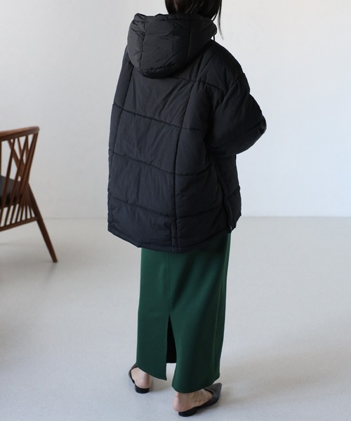 ap retro（アプレトロ）の「アノラックエコダウンブルゾン/フードパディングブルゾン（ダウンジャケット/コート・レディース・ブラック/カーキ/グレー/アイボリー・FREE）」の17枚目の写真