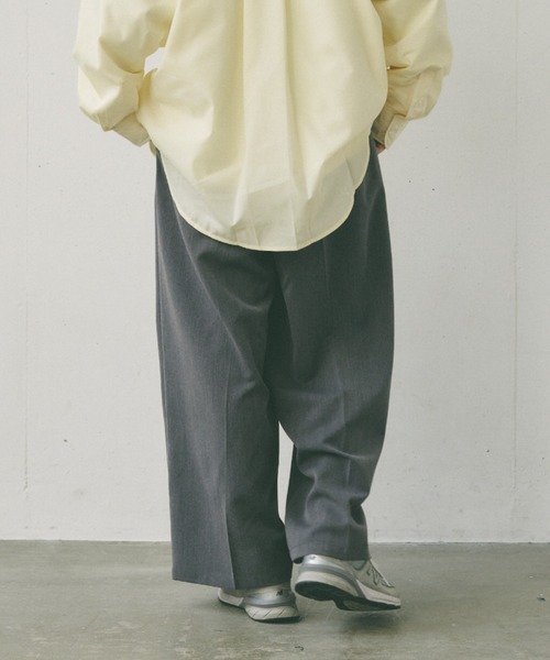 flaner（フラネ）の「Loose tuck straight slacks/ルーズタックストレートスラックス（スラックス・レディース・グレー/ブラック・SMALL/MEDIUM/LARGE）」の9枚目の写真
