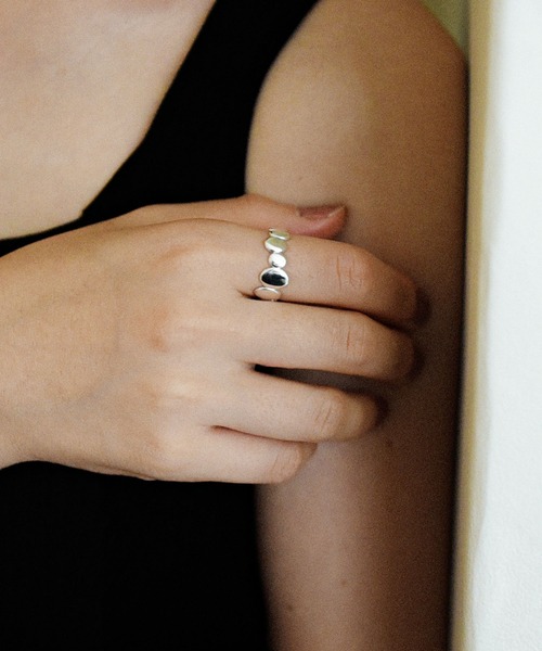 styiro(スタイロ)の「金属アレルギー対応 シルバーリング フリーサイズ(リング・レディース・その他10/その他5/その他3/その他8/その他7/その他11/その他12/その他4/その他13/その他2/その他6/その他1/その他9/その他14・FREE)」の3枚目の写真