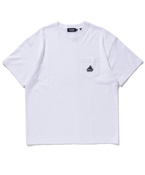 XLARGE（エクストララージ）の「MINI SLANTED OG LOGO S/S POCKET TEE（Tシャツ/カットソー・メンズ・グリーン/アッシュ/ホワイト/ネイビー/ブラック・XL/L/S/M）」の2枚目の写真