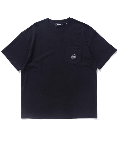 XLARGE（エクストララージ）の「MINI SLANTED OG LOGO S/S POCKET TEE（Tシャツ/カットソー・メンズ・グリーン/アッシュ/ホワイト/ネイビー/ブラック・XL/L/S/M）」の3枚目の写真