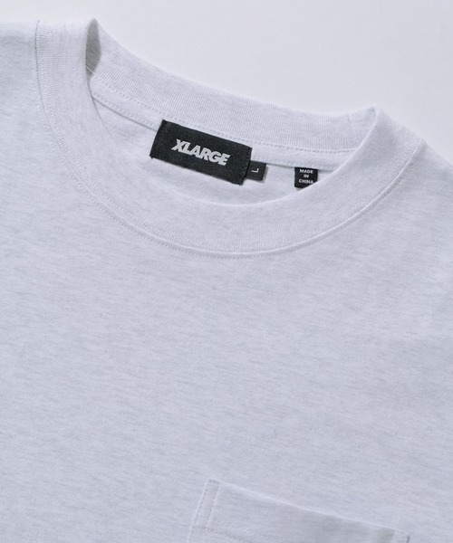 XLARGE（エクストララージ）の「MINI SLANTED OG LOGO S/S POCKET TEE（Tシャツ/カットソー・メンズ・グリーン/アッシュ/ホワイト/ネイビー/ブラック・XL/L/S/M）」の7枚目の写真