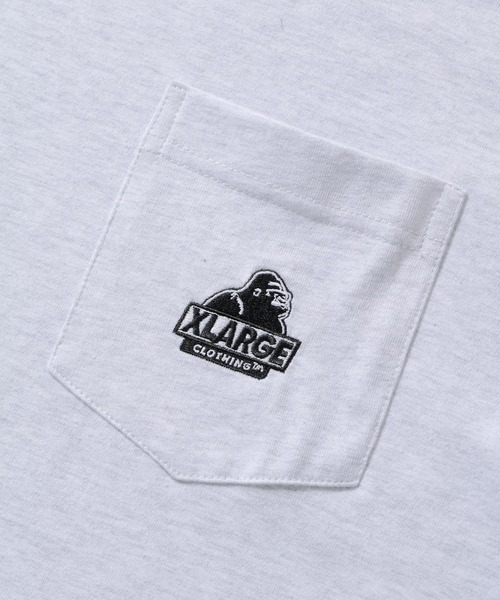 XLARGE（エクストララージ）の「MINI SLANTED OG LOGO S/S POCKET TEE（Tシャツ/カットソー・メンズ・グリーン/アッシュ/ホワイト/ネイビー/ブラック・XL/L/S/M）」の8枚目の写真