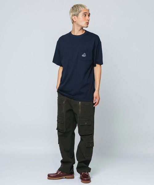 XLARGE（エクストララージ）の「MINI SLANTED OG LOGO S/S POCKET TEE（Tシャツ/カットソー・メンズ・グリーン/アッシュ/ホワイト/ネイビー/ブラック・XL/L/S/M）」の13枚目の写真