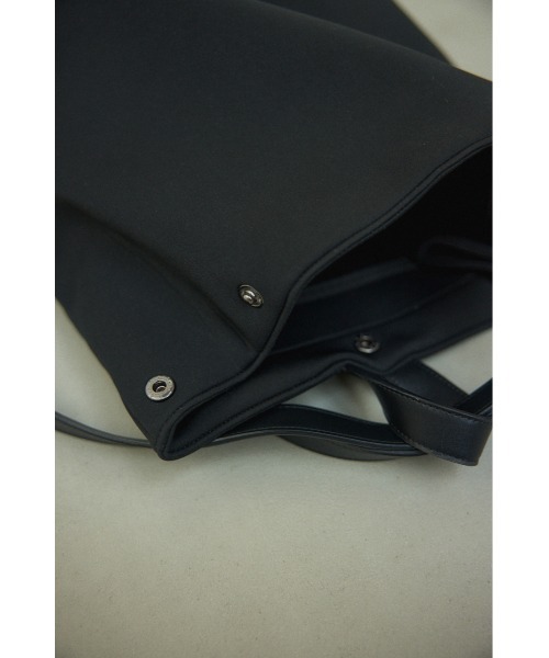 BLACK BY MOUSSY(ブラックバイマウジー)の「ruck sack(リュックサック)(バックパック/リュック・レディース・ブラック/ダークグレー/ライトベージュ・FREE)」の19枚目の写真