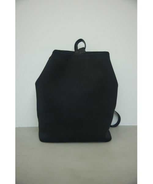 BLACK BY MOUSSY(ブラックバイマウジー)の「ruck sack(リュックサック)(バックパック/リュック・レディース・ブラック/ダークグレー/ライトベージュ・FREE)」の17枚目の写真