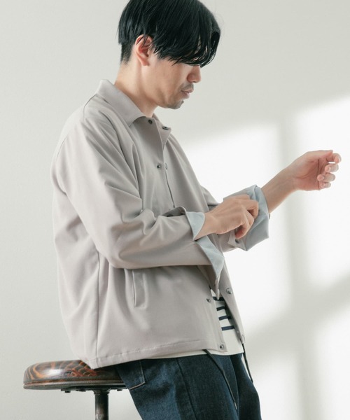 ITEMS URBANRESEARCH(アイテムズ アーバンリサーチ)の「総裏TRコーチジャケット(ブルゾン・メンズ・ブラック/ライトグレー/ベージュ・MEDIUM/LARGE)」の7枚目の写真