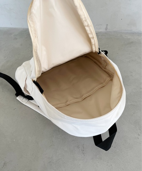 thank U more（サンキューモア）の「【A4対応】アウトポケット付き