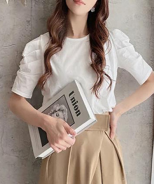 libelle more（リベル モア）の「《接触冷感》きれいめシルケット天竺　パワーショルダープルオーバー（Tシャツ/カットソー・レディース・イエロー/ネイビー/ミント/オフホワイト・L/M）」の2枚目の写真