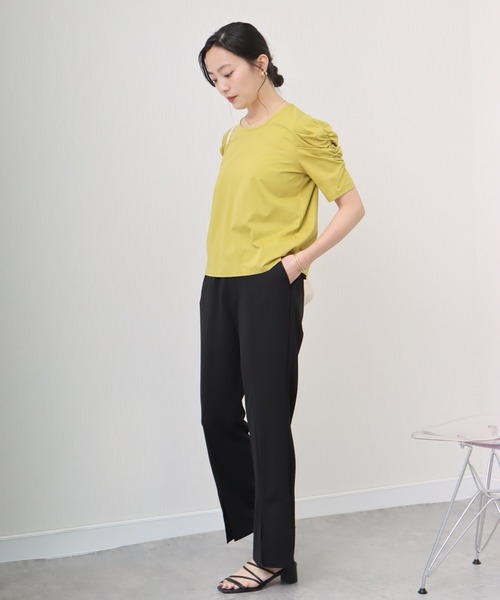 libelle more（リベル モア）の「《接触冷感》きれいめシルケット天竺　パワーショルダープルオーバー（Tシャツ/カットソー・レディース・イエロー/ネイビー/ミント/オフホワイト・L/M）」の8枚目の写真