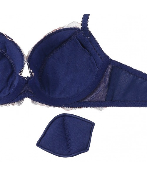 Triumph(トリンプ)の「【カラバリ豊富!WEB限定ブラ&ショーツセット】トリンプ 美胸ソフトブラ クラッシーペタルズ 【B,Cカップ】(ブラ&ショーツ・レディース・チェリーピンク/ピンク/ブルー/グリーン/ホワイト/ダークグリーン/バイオレット/ブラウン/ライトピンク/ブラック/ベージュ/パープル・B70/C65/C70/C75/C80/B65/B75)」の21枚目の写真
