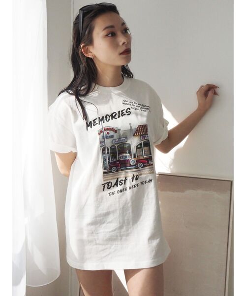 EVRIS（エヴリス）の「グラフィックphotoTシャツ（Tシャツ/カットソー・レディース・ブラック/グレー/ホワイト・FREE）」の17枚目の写真