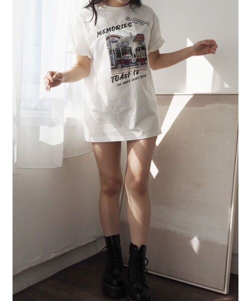 EVRIS（エヴリス）の「グラフィックphotoTシャツ（Tシャツ/カットソー・レディース・ブラック/グレー/ホワイト・FREE）」の20枚目の写真