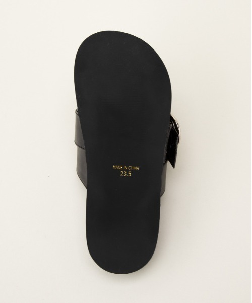 LE VERNIS(ル・ベルニ)の「LE VERNIS(ル・ベルニ)POIRE SANDALS(サンダル・レディース・ブラック/アイボリー/グリーン・23cm/23.5cm/24cm/24.5cm)」の14枚目の写真
