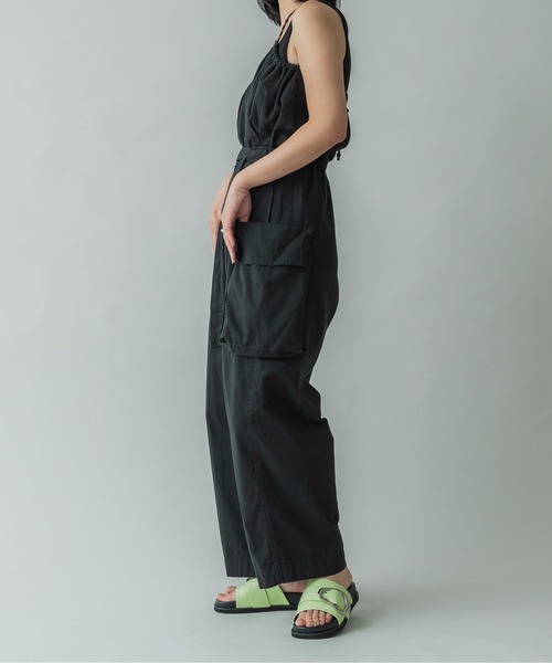 LE VERNIS(ル・ベルニ)の「LE VERNIS(ル・ベルニ)POIRE SANDALS(サンダル・レディース・ブラック/アイボリー/グリーン・23cm/23.5cm/24cm/24.5cm)」の15枚目の写真
