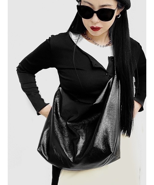 LVEU.（ラブユ.）の「【LVEU.】スクエアワンショルダーバッグ(Ai select) / バッグ 鞄 BAG ショルダー ワンショルダー スクエア 合皮  合皮 ブラック シルバー（ショルダーバッグ・レディース・シルバー/ブラック・FREE）」の12枚目の写真