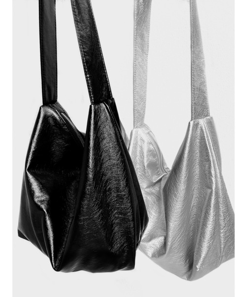 LVEU.（ラブユ.）の「【LVEU.】スクエアワンショルダーバッグ(Ai select) / バッグ 鞄 BAG ショルダー ワンショルダー スクエア 合皮  合皮 ブラック シルバー（ショルダーバッグ・レディース・シルバー/ブラック・FREE）」の20枚目の写真