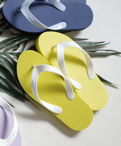 AmiAmi(アミアミ)の「ビーチサンダル/トングサンダル(サンダル・レディース・ライラック/イエロー/ブルー/ベージュ/ブラック/グレー・23/27/24/25/21/26)」の6枚目の写真