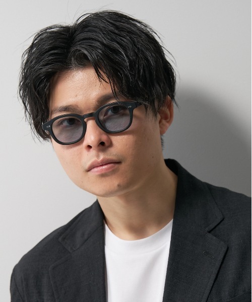 Name.（ネーム）の「ウェリントン型 サングラス｜Name.（サングラス・メンズ・ダークグレー/グレー/ブラック・FREE）」の17枚目の写真