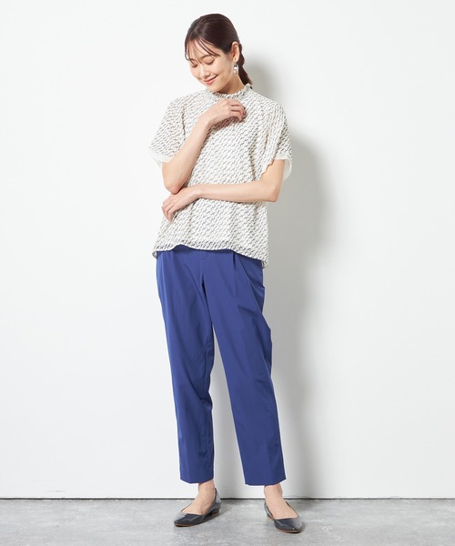 A/C DESIGN BY ALPHA CUBIC（エーシーデザインバイアルファキュービック）の「シャーリングTブラウス（Tシャツ/カットソー・レディース・グリーン/ブラック/オフホワイト・L/M）」の12枚目の写真