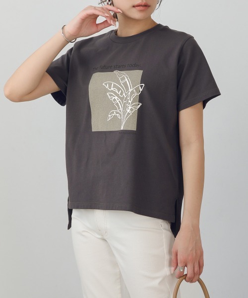 Bou Jeloud(ブージュルード)の「発泡箔リーフプリントTシャツ(Tシャツ/カットソー・レディース・ブラウン/ホワイト/チャコールグレー・FREE)」の14枚目の写真