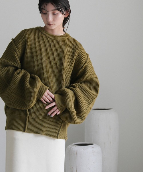 select MOCA（セレクトモカ）の「オーバーボリュームスリーブニット（ニット/セーター・レディース・アイボリー/ブラック/カーキ・FREE）」の22枚目の写真