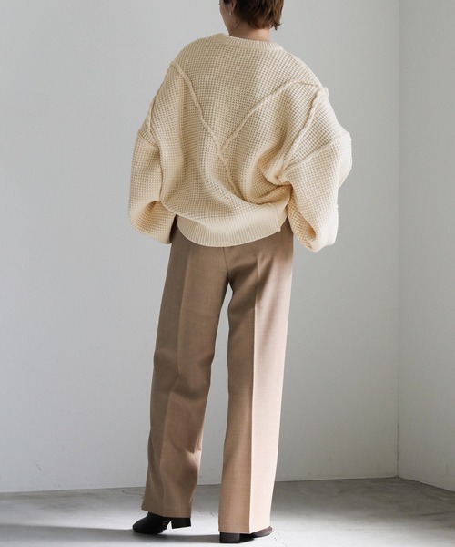 select MOCA（セレクトモカ）の「オーバーボリュームスリーブニット（ニット/セーター・レディース・アイボリー/ブラック/カーキ・FREE）」の16枚目の写真