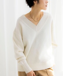 ◇【WEB限定】カシミヤブレンドVネックプルオーバーニット