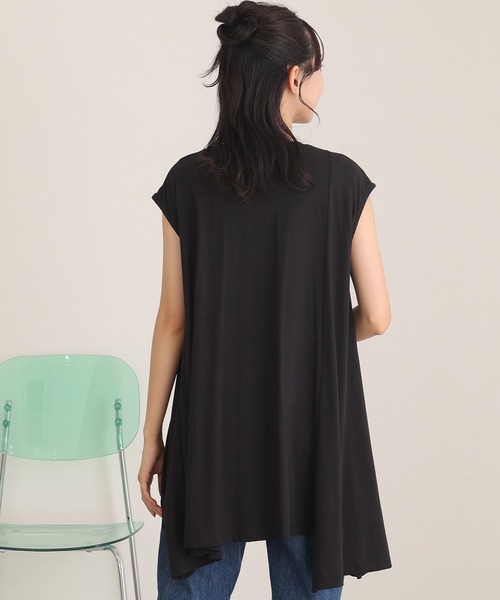ElegChic（エレグシック）の「アシメフレンチスリーブカットソー（Tシャツ/カットソー・レディース・ブラック/グレイッシュベージュ/オフホワイト/モカ・XL/4L/M）」の7枚目の写真
