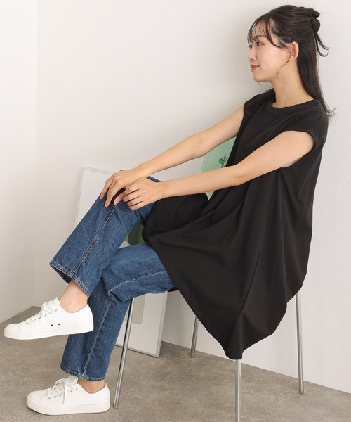 ElegChic（エレグシック）の「アシメフレンチスリーブカットソー（Tシャツ/カットソー・レディース・ブラック/グレイッシュベージュ/オフホワイト/モカ・XL/4L/M）」の8枚目の写真
