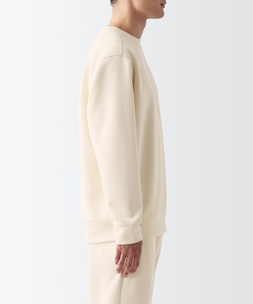 無印良品（ムジルシリョウヒン）の「〔MUJI WALKER〕ＵＶカット乾きやすいスウェットシャツ（スウェット・レディース・ネイビー/グレー系1/ブラック/アイボリー・S/M/L/XL/XS/XXL）」の6枚目の写真