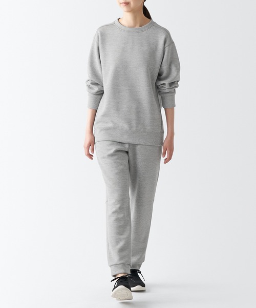 無印良品（ムジルシリョウヒン）の「〔MUJI WALKER〕ＵＶカット乾きやすいスウェットシャツ（スウェット・レディース・ネイビー/グレー系1/ブラック/アイボリー・S/M/L/XL/XS/XXL）」の22枚目の写真