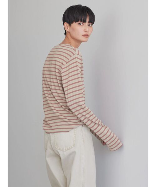 AMERICAN HOLIC(アメリカンホリック)の「シアークルーネックプルオーバー(Tシャツ/カットソー・レディース・グレー系その他4/キャメル/その他7/オフホワイト・L/M)」の16枚目の写真