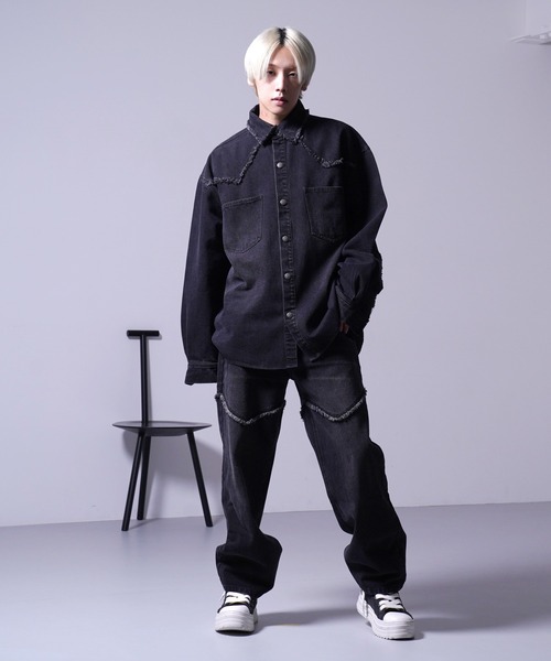G.O.C(ジーオーシー)の「カットオフ ワイド ウエスタン デニム パンツ(デニムパンツ・メンズ・ブラック/ブルー・MEDIUM/LARGE)」の5枚目の写真