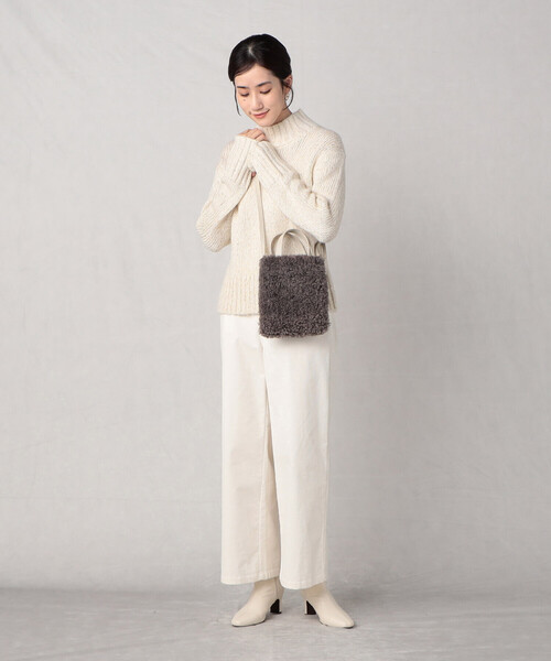 MONO COMME CA(モノコムサ)の「★TV紹介商品★ボア ミニショルダーバッグ(ショルダーバッグ・レディース・オフホワイト/ブラック/グレー・FREE)」の15枚目の写真