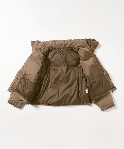 BEAMS(ビームス)の「BEAMS / ショート ダウン フーディ(ダウンジャケット/コート・メンズ・ライトグレー/ライトブラウン・S/M/L/XL)」の19枚目の写真