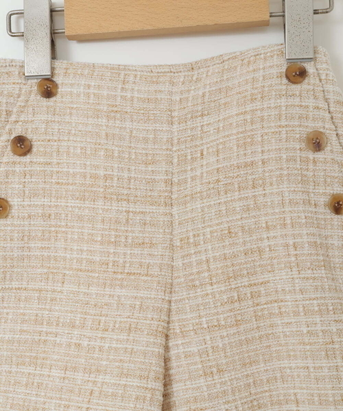 a.v.v（アーヴェヴェ）の「[140-150]ツイードショートパンツ（その他パンツ・キッズ・ライトグレー/ベージュ・140/150）」の5枚目の写真